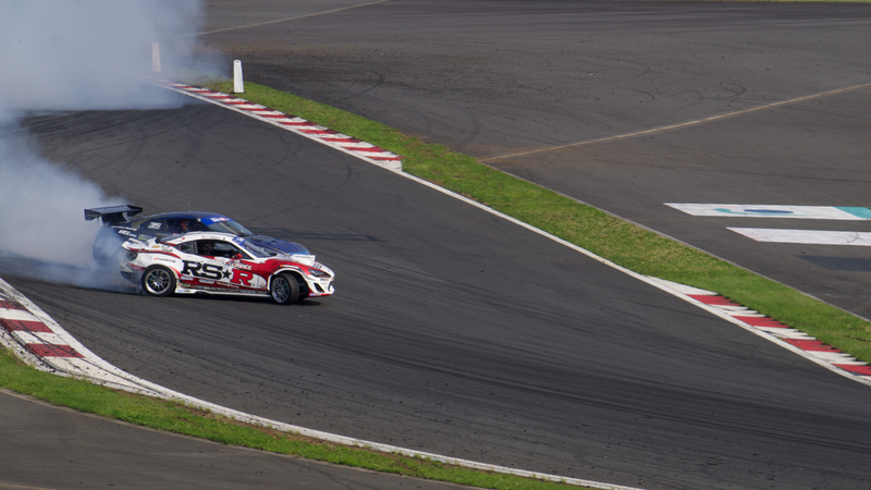 Illustration for article titled Fuji Speedway super photo dump (56k warning)